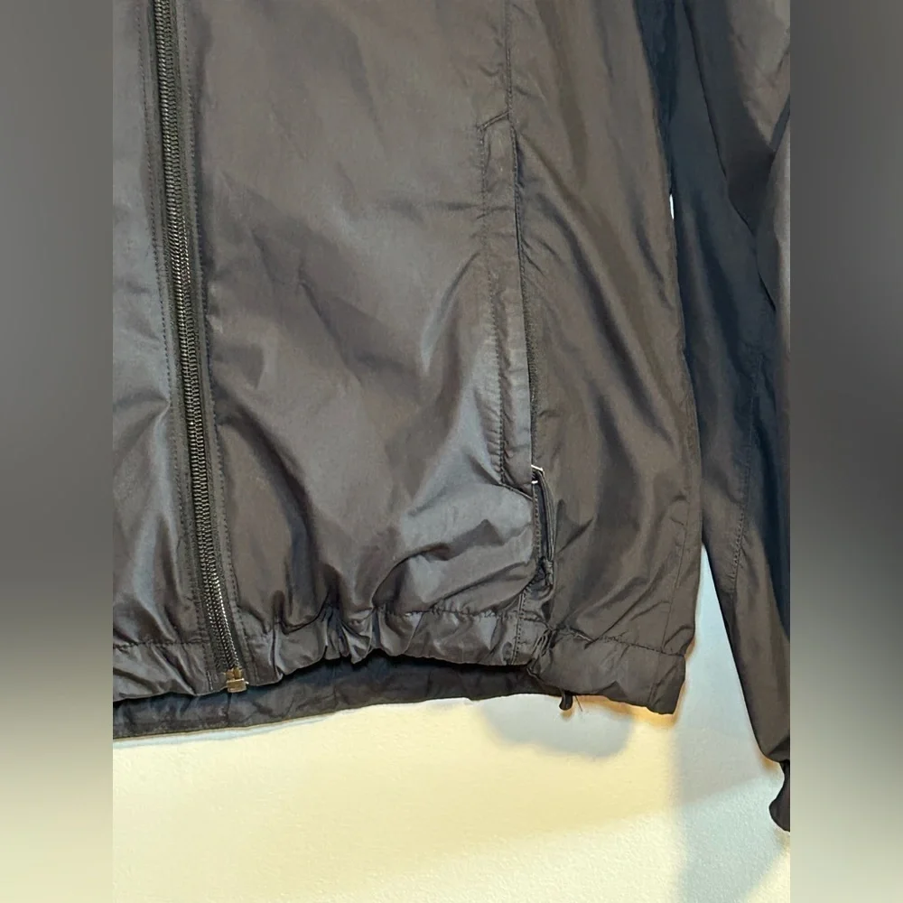 The North Face Women’s Black Hydrenalite Windbreaker Jacket Size XS